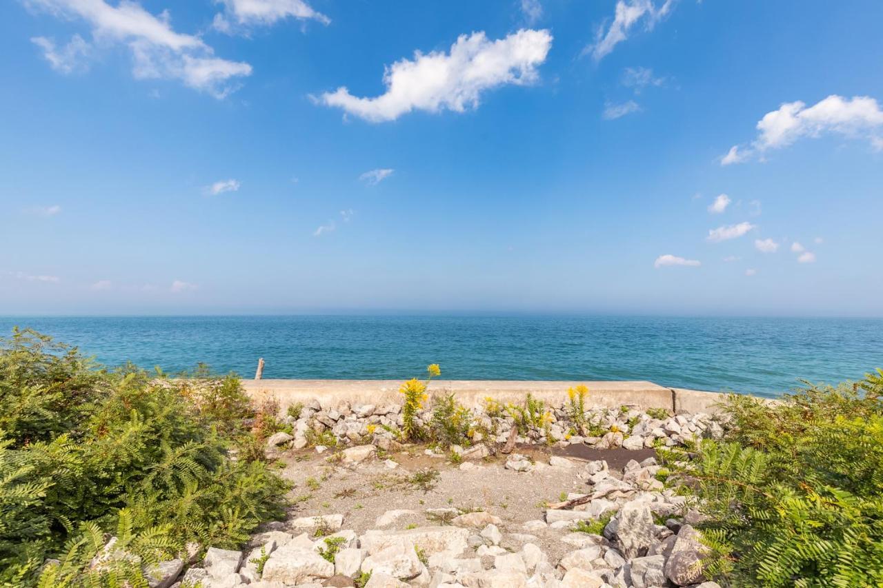 Globalstay Modern Townhomes In Lakeshore Steps To The Beach 汉密尔顿 外观 照片